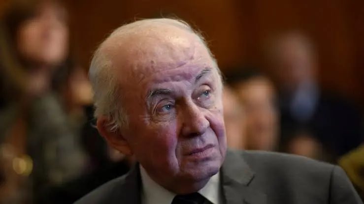 pabloabdala66's tweet photo. En el marco de los 190 años, el @PNACIONAL rindió homenaje a Gonzalo Aguirre Ramírez. Justo, oportuno y muy emotivo. Fue un gran jurista, legislador y vicepresidente de la república. Nacionalista visceral. Muy lindas evocaciones del presidente del directorio @AlvaroDelgadoUy, del presidente Lacalle Herrera y de quien fuera su amigo leal hasta el final, nuestro compañero @BorsariGustavo.