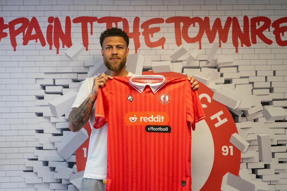 RedditchUtd's tweet photo. Welcome back, Dan Sweeney 🤝

We're pleased to share that we've reached an agreement with Dan Sweeney ahead of the 2026/27 season.

Read more below, including the thoughts of Mike Fowler ⬇️
https://t.co/Xion2wYTJ0 https://t.co/LXce72eCId