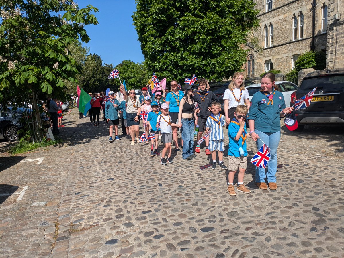 NYScouts's tweet photo. Beavers, Cubs and Scouts from 1st Colburn Town and 1st Catterick Garrison took part in the Richmond Meet Parade on Whit Monday. Lindsay Sykes said she was “delighted” with the turnout. https://t.co/Kf7UTNvZ1F