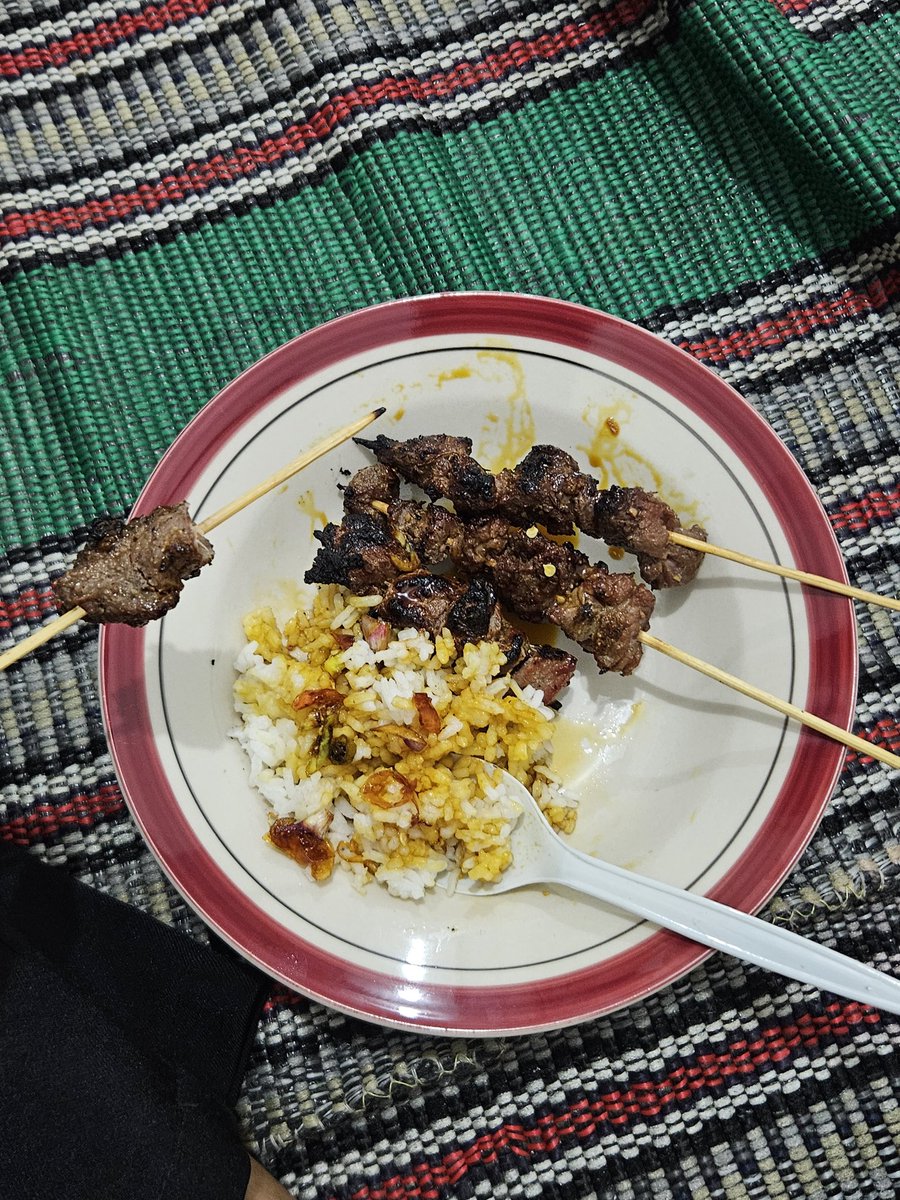 firecick's tweet photo. Terima makan https://t.co/PT9eGOSJ3T