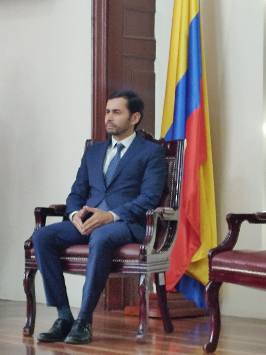 CORPRENSA COLOMBIA tweet media