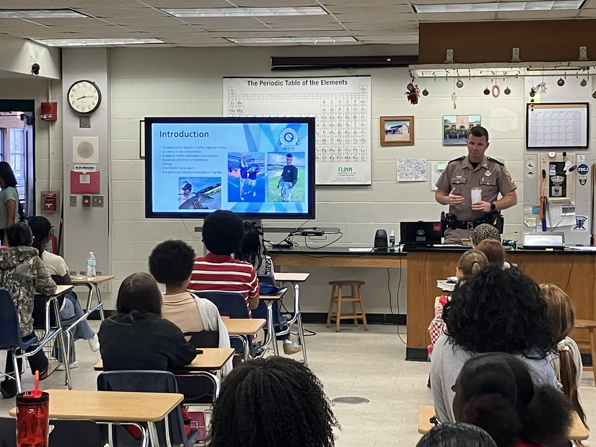 FHPJacksonville's tweet photo. Great to be in Buccaneer Nation to engage with brilliant students about the “science” behind traffic crashes. A unique look into how physics &amp; other dynamics affect the outcomes of these events. What an awesome group of young minds! Thanks First Coast High School for the invite. https://t.co/2YQx9lDWI5