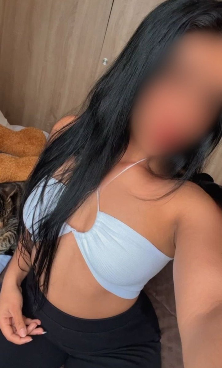 HerreraLu_35's tweet photo. Amores estoy por Atlantis que hacemos hoy? ... 

Escríbeme https://t.co/Zi5mPjEfNM💋💋

@pescaoandres

@Colombianas98 https://t.co/iYe9V2QfzI