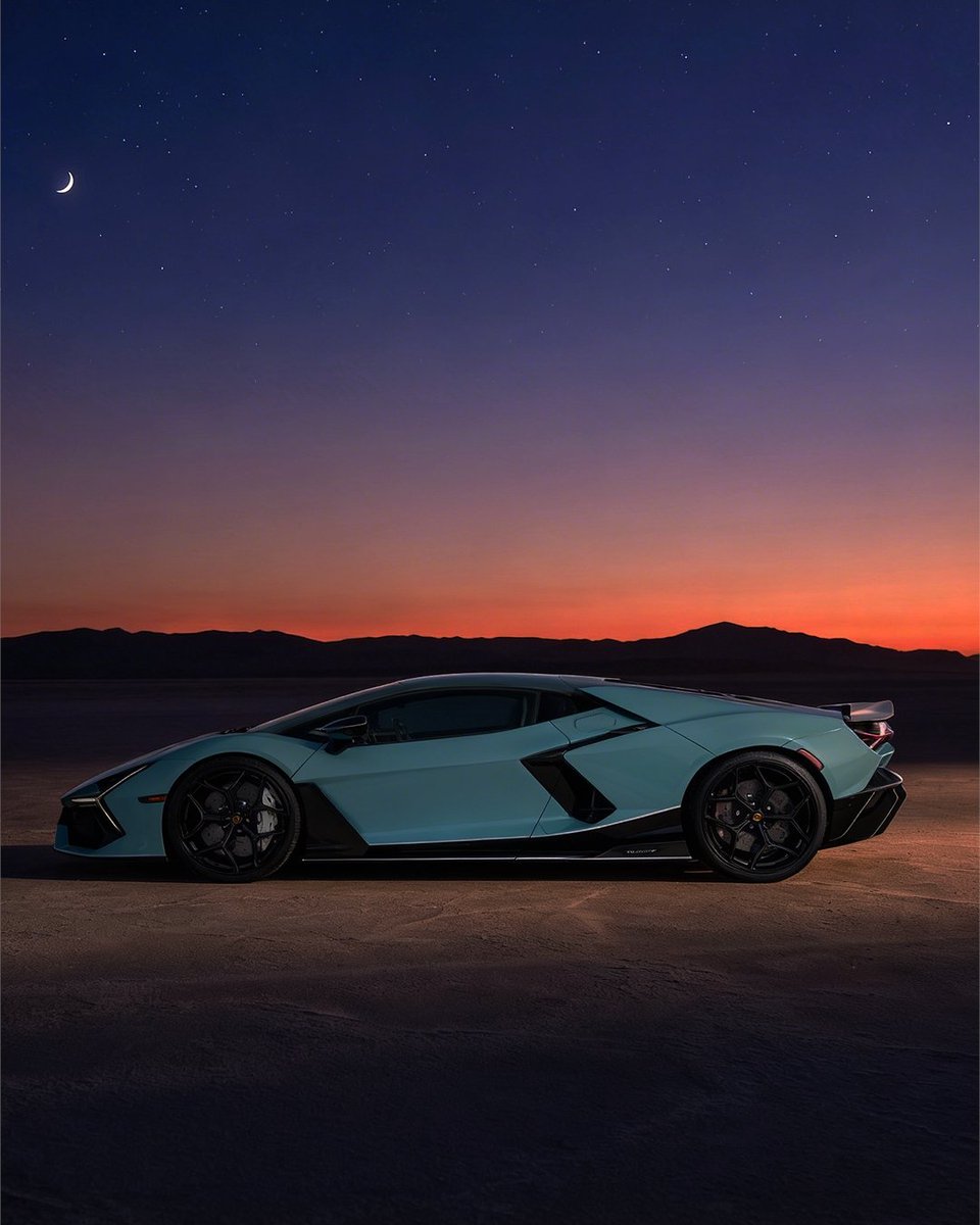 Lamborghini tweet media