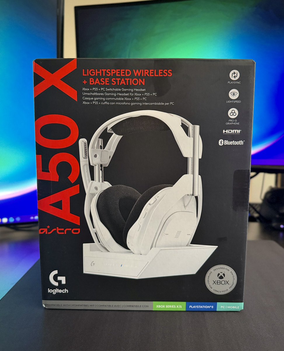 JustMeeVicky's tweet photo. #LOGITECHGPLAYDAYS is still running right up to the 2nd June!
Perfect time to pick up that upgrade for your set up like this amazing A50 X headset from Logitech G! ๐
#LPD #AD https://t.co/zjkHXwGt10