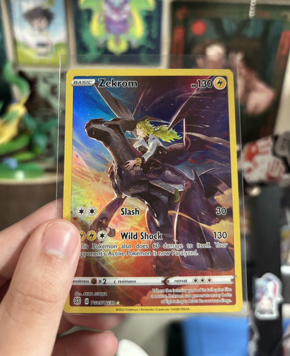 ryelithic's tweet photo. part of the graduation gift for my brother https://t.co/XFls6lcGla