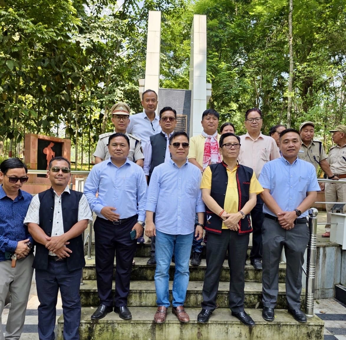 NyatoDukam's tweet photo. Had a productive visit to historic #Nampong &amp; #PangsauPass today. Inspected the Land Customs Station &amp; discussed operationalising the Border Haat to boost local trade and livelihoods. Also paid tributes at the WWII Memorial. Committed to transforming our border economy. https://t.co/87Y2loZGc3