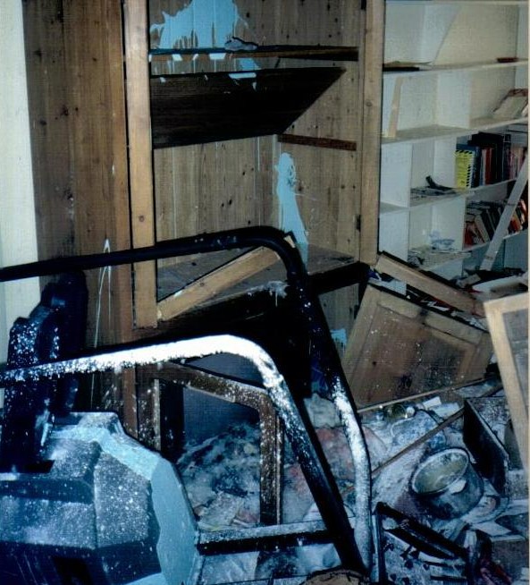LandlordLinks's tweet photo. I want 2 preface this by stating I DO NOT WANT ur sympathy. I am uploading a couple of photos showing what was done to my apt after I was held hostage by the MILITARY soldier my abuser hired to kill me. He climbed up the side of my bldg, held me hostage for 5 days...I escaped. https://t.co/LzaoNYNb5Z