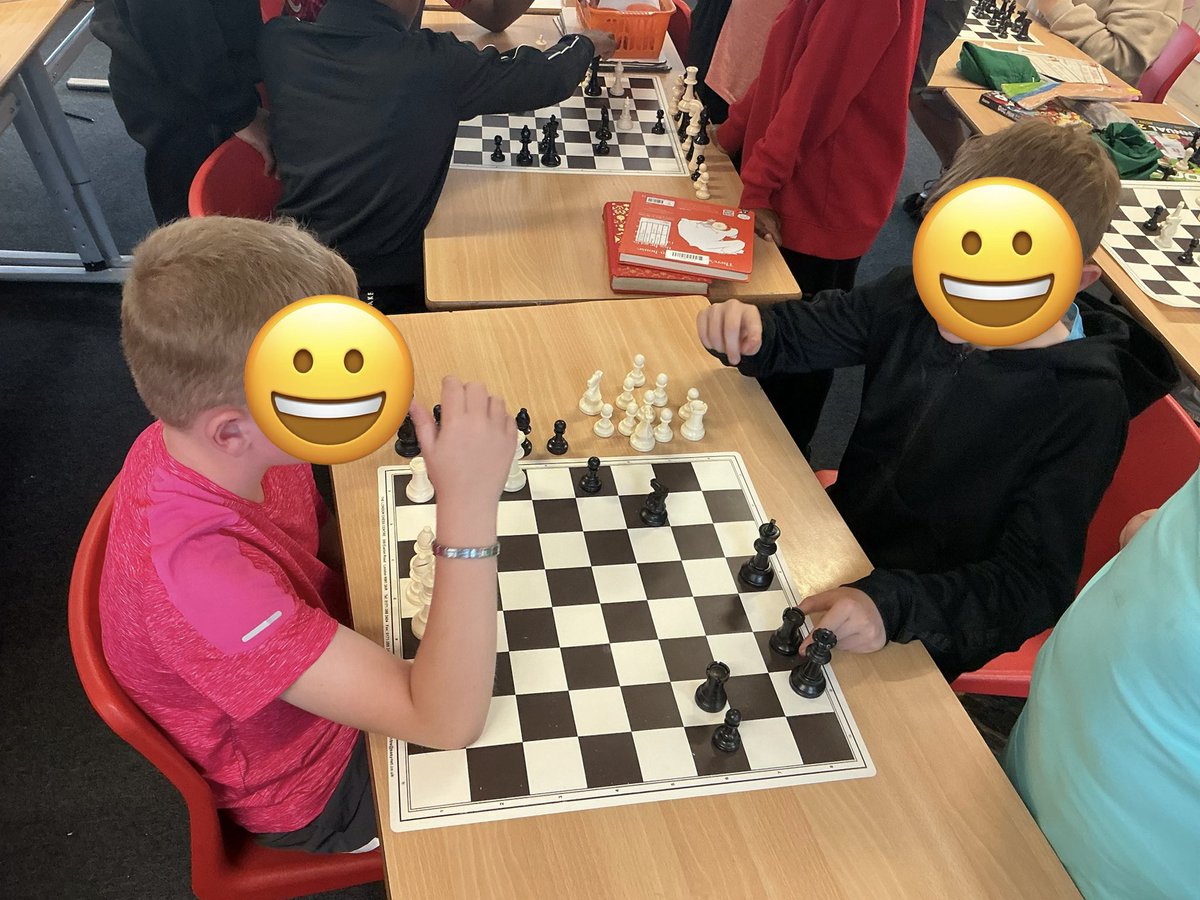 educating_erin's tweet photo. A massive thank-you to Scottish Chess players, Eve and Jonathan, who took time to speak to P7/6 and the chess club members ♟️. A big thank you to Andrew Greet for the donation of boards @ChessScotland. 🏴󠁧󠁢󠁳󠁣󠁴󠁿 Good luck in the Olympiad, in Uzbekistan! 🇺🇿 @AntoninePrimary https://t.co/iXIyCNOo1i