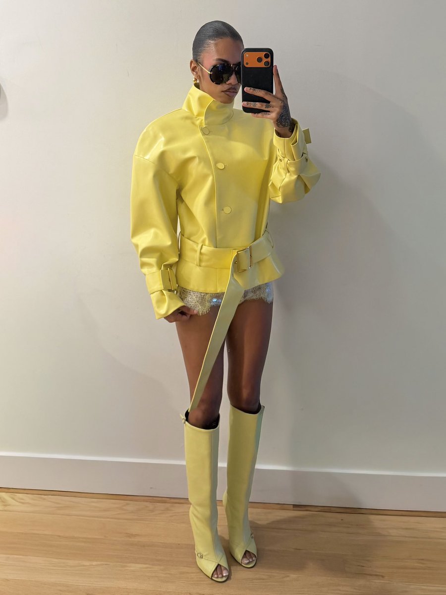 MISS.SIV tweet media