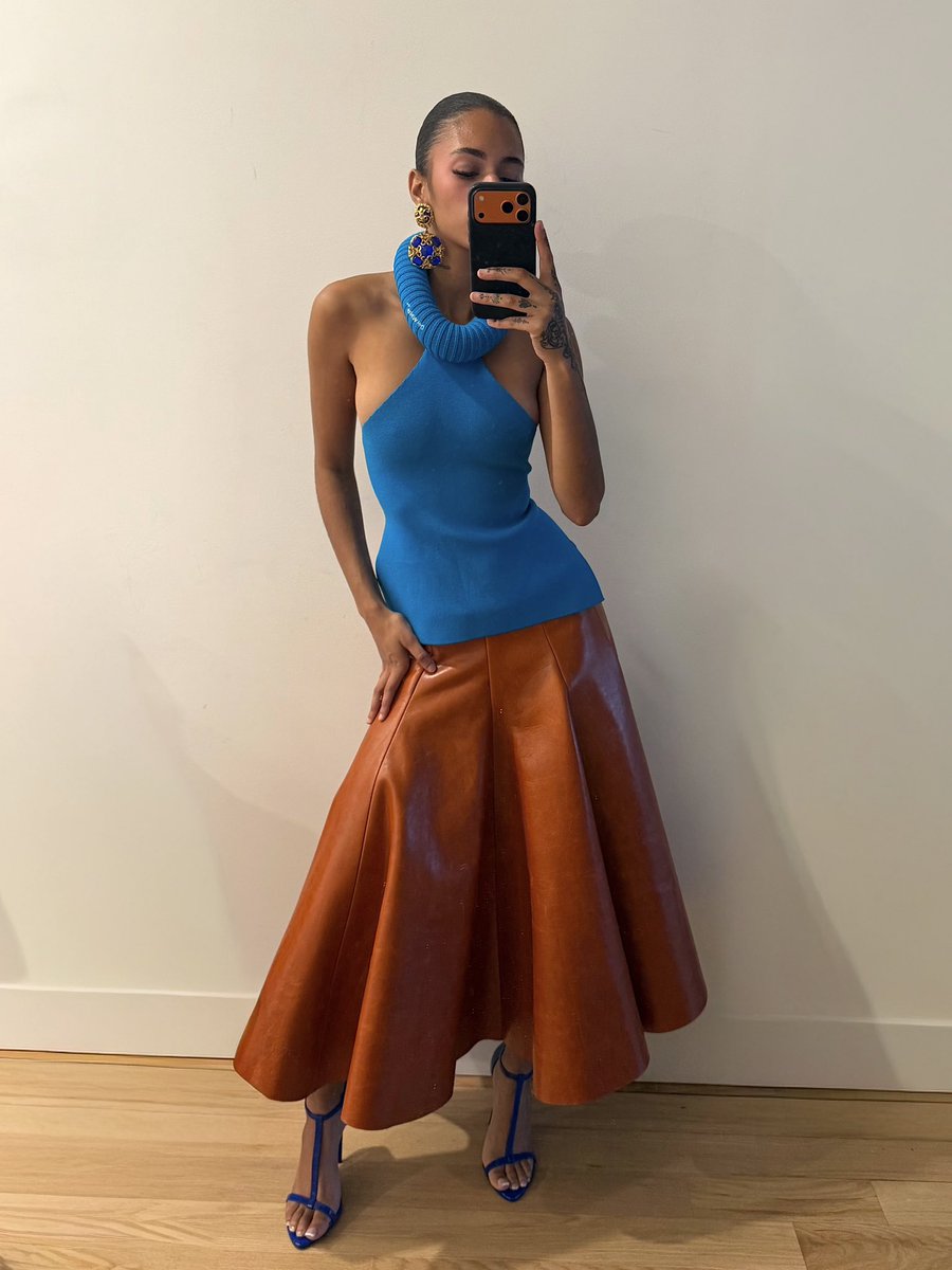 MISS.SIV tweet media