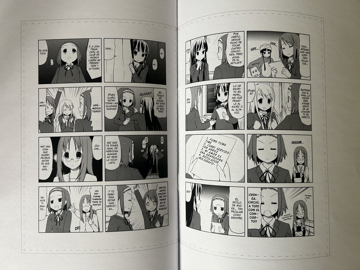 SekaiEditorial's tweet photo. ¡Ya estamos a mitad de semana!😁

Así que… ¿qué tal si os enseñamos un poquito de cómo va quedando el tomo 2 de K-ON!?🎸✨

Os recordamos que saldrá el próximo 26 de junio y que la preventa ya está abierta en nuestra página web 😉
https://t.co/R7C7ETfFzM https://t.co/v29mLMUIjA