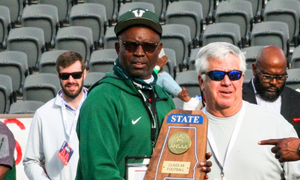 PrepsNet's tweet photo. Coaching Veteran John McKenzie Takes Over McIntosh Football Program | https://t.co/FXFVqKgpjx https://t.co/xqMynpNuvV