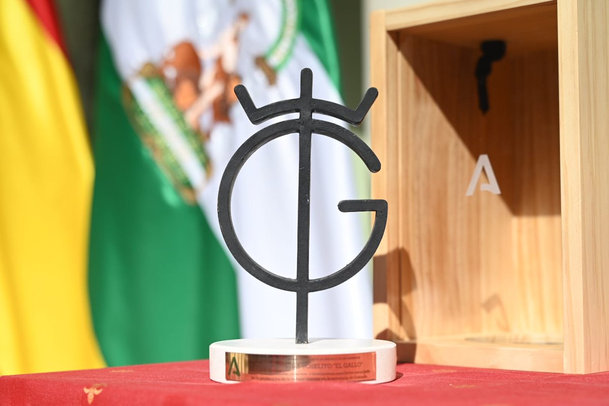 JuntaGranada's tweet photo. 🏅Todo listo para el inicio del acto de los III Premios Taurinos, en el que se hará entrega de tres galardones a personas y colectivos que contribuyen a la defensa y promoción de la cultura taurina por su buen quehacer y compromiso #PremiosTaurinosGranada https://t.co/UIvnyCFhPL