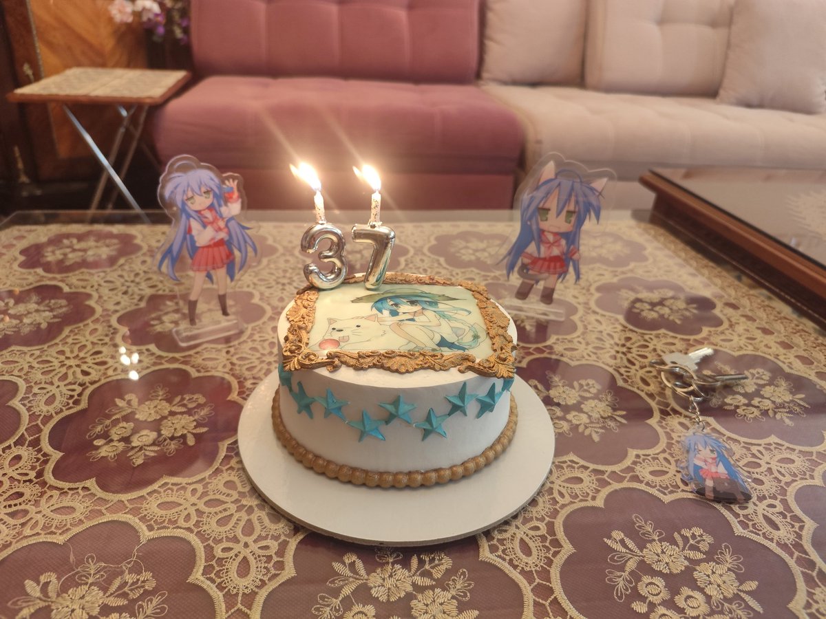 Konatabutreal's tweet photo. Happy Birthday Konata Izumi!!!
Happy birthday to the girl that changed my life forever!!! 💙 https://t.co/s7fMKBqMrv