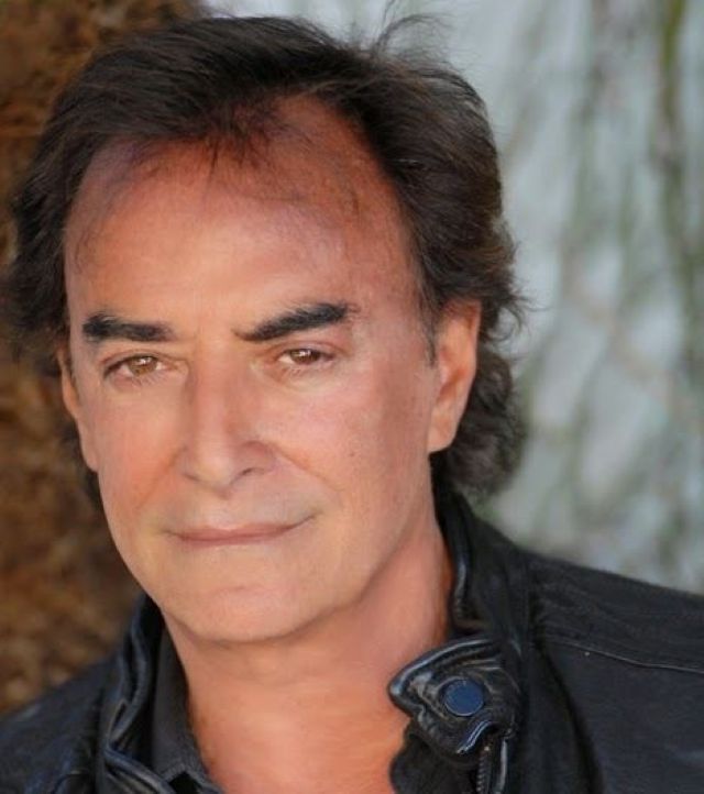 DivaofDOOL's tweet photo. If you wish to speak with @ThaaoPenghlis on Thursday at 7 pm Eastern, please create a Riverside account. https://t.co/WIPxWbJTqv #days #dool #daysofourlives https://t.co/Jc4izOXW2B