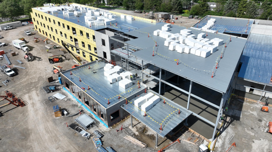 BGSchools's tweet photo. Construction continues to make steady progress on the new Bowling Green High School! Thank you to @rlgbuilds   for sharing these latest drone photos showcasing the work taking place on the future home of the Bobcats. We’re excited to see the transformation happening! https://t.co/OxVG6hotXj