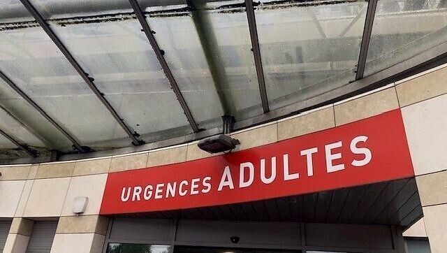 ici_hnormandie's tweet photo. Vague de chaleur : +20% d'admission aux urgences du CHU de Rouen pour des coups de chaud ou des malaises
➡️ https://t.co/rQFh6Fwepq https://t.co/7jxvDsURVq