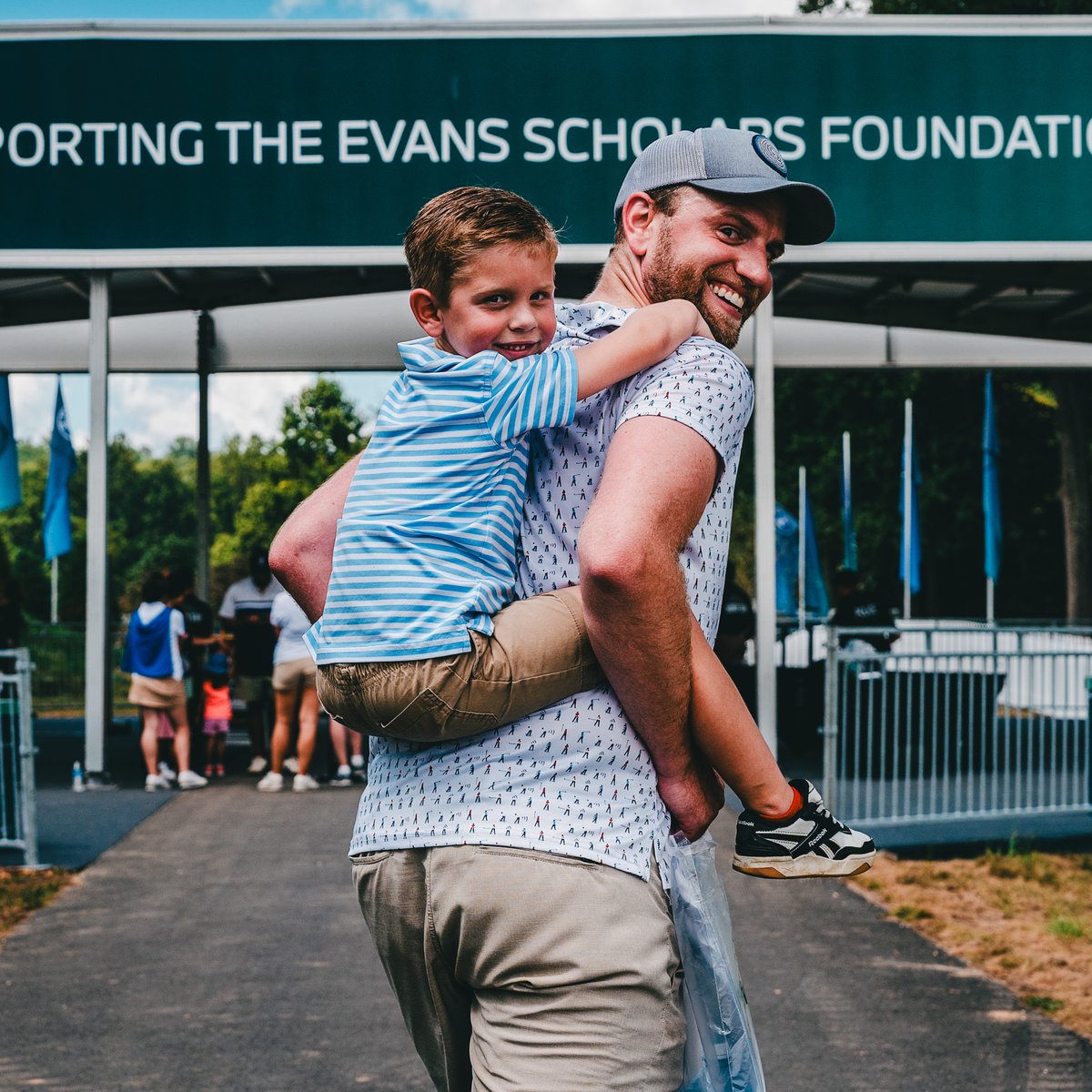 BMWchamps's tweet photo. Future fans in the making. ⛳️

Kids 15 and under receive complimentary admission to #BMWCHAMPS when    accompanied by a ticketed adult. 

MORE: https://t.co/sECQAmstGW https://t.co/W2zTBrVZLU