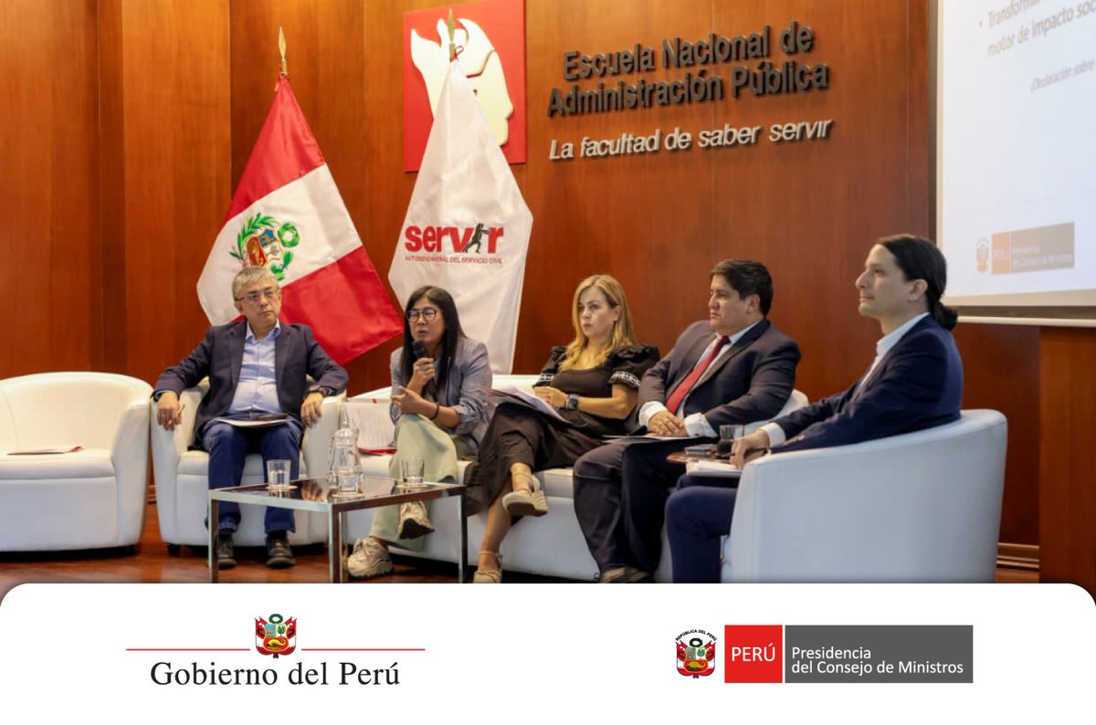 SGP_PCM's tweet photo. 🚀 Con éxito se desarrolló el 𝑷𝒂𝒏𝒆𝒍 "𝑰𝒏𝒏𝒐𝒗𝒂𝒄𝒊ó𝒏 𝒆𝒔𝒕𝒓𝒂𝒕é𝒈𝒊𝒄𝒂: 𝒅𝒆 𝒍𝒂 𝒗𝒊𝒔𝒊ó𝒏 𝒅𝒆𝒍 𝒍í𝒅𝒆𝒓 𝒂 𝒍𝒂 𝒄𝒂𝒑𝒂𝒄𝒊𝒅𝒂𝒅 𝒐𝒑𝒆𝒓𝒂𝒕𝒊𝒗𝒂 𝒆𝒏 𝒍𝒂 𝒈𝒆𝒔𝒕𝒊ó𝒏 𝒑ú𝒃𝒍𝒊𝒄𝒂", que desarrolló en el III Congreso Anual de Servicio Civil. https://t.co/TWmlHluyzM