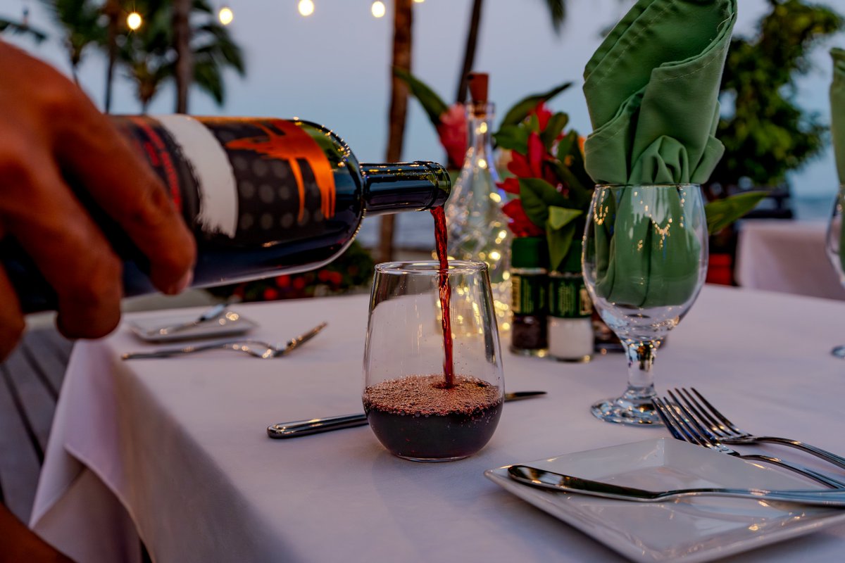 MarChabil's tweet photo. Pouring paradise, one glass at a time. 📷📷
Sunset views, ocean breeze, and a perfect pour at Chabil Mar Villas. Dinner done the right way.
#ChabilMar #placenciabelize #belizetravel #winetime
Book your stay with us today - https://t.co/H88iMj8iET https://t.co/8cq0Slh1NA