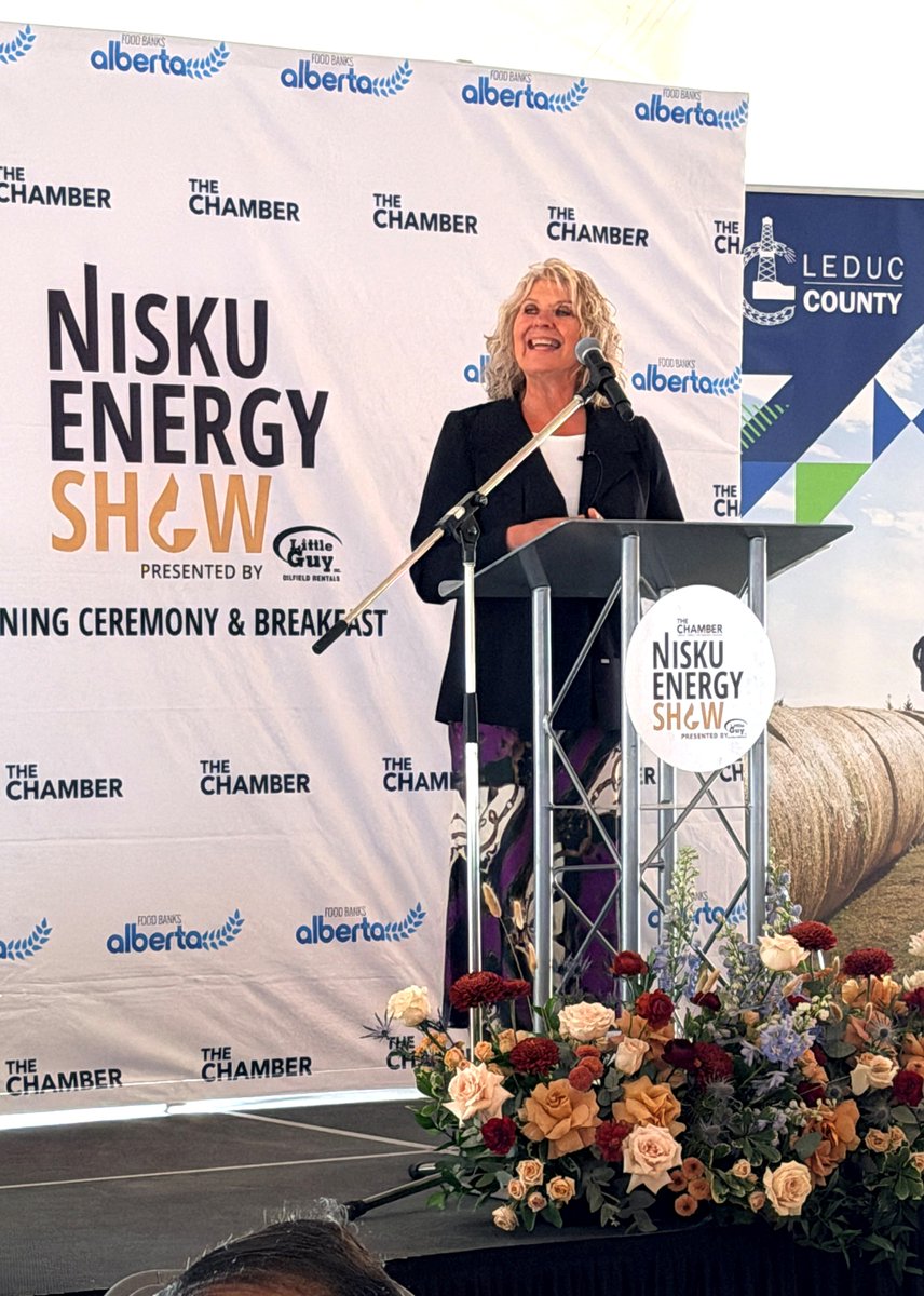 LeducCounty's tweet photo. Leduc County was proud to participate in the 2026 Nisku Energy Show opening breakfast this morning, with Mayor Tanni Doblanko speaking about the importance of the energy sector in our region and throughout the province. Learn more about the show: https://t.co/4micj3Wz6S https://t.co/LGJq3CeE0c