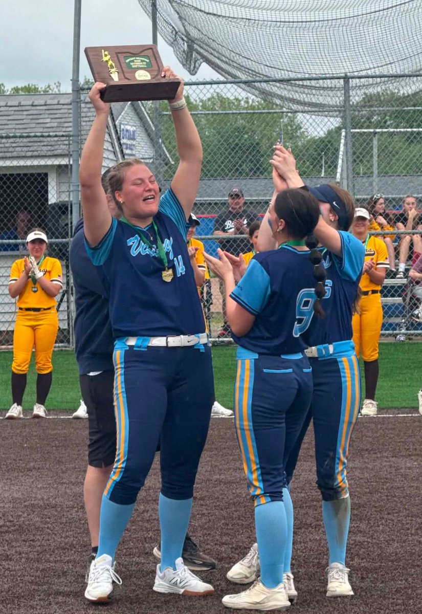 BKsBiggestFan's tweet photo. @rubymeylan @cowgirlsb @theAUSLofficial I had to add  this since this happened since my comment. Granddaughter won Districts in Ohio. If nothing else you must understand you've inspired thousands of girls across our nation to believe in themselves.  Just like this kid! 😉
#BEASTMODE https://t.co/WkcnUzVw5U