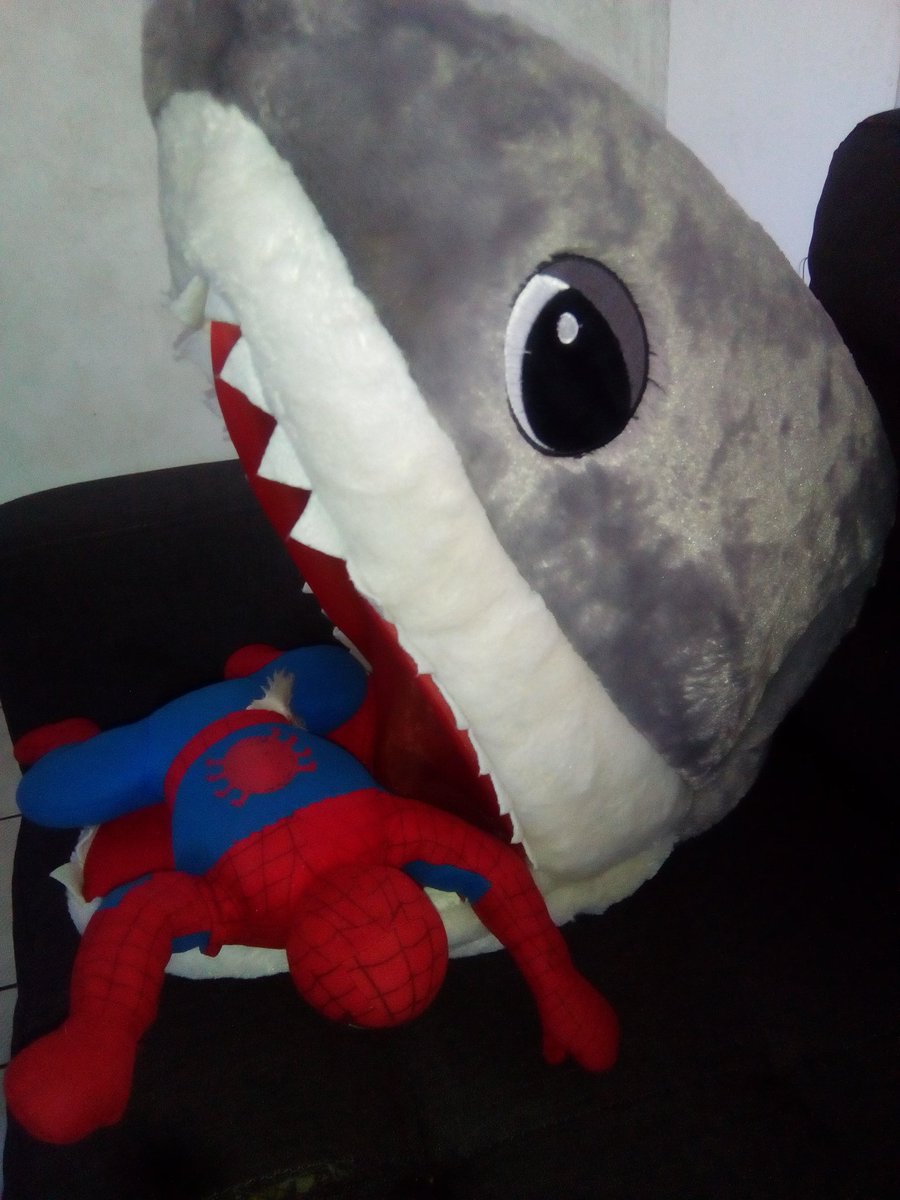 Daily Spider-Plush tweet media