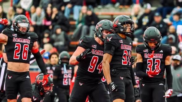 Dmaribryant6's tweet photo. After great conversations with @Coach_TMACK and @CoachAnderson_M , I am blessed to receive my 2nd D1 offer from @EWUFootball !

@CoachEarly_MHS @MillenniumFB @coachrhiguera @BrandonHuffman @BrianJa72329286 @gridironarizona @PrepRedzoneAZ https://t.co/55uoZ1SF7J