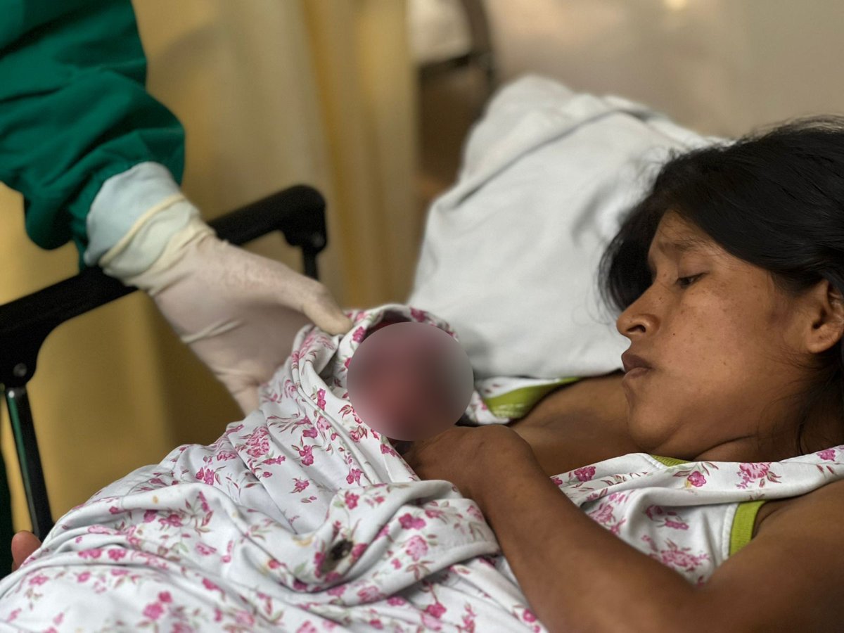 dpsmorona's tweet photo. #MoronaSantiago | El @HGeneralMacas fortalece la promoción de la lactancia materna exclusiva en la provincia. 👶🏽💙
3.439 gestantes reciben controles prenatales y consejería en lactancia materna. 🏥✨ https://t.co/PU6jyBTTqP