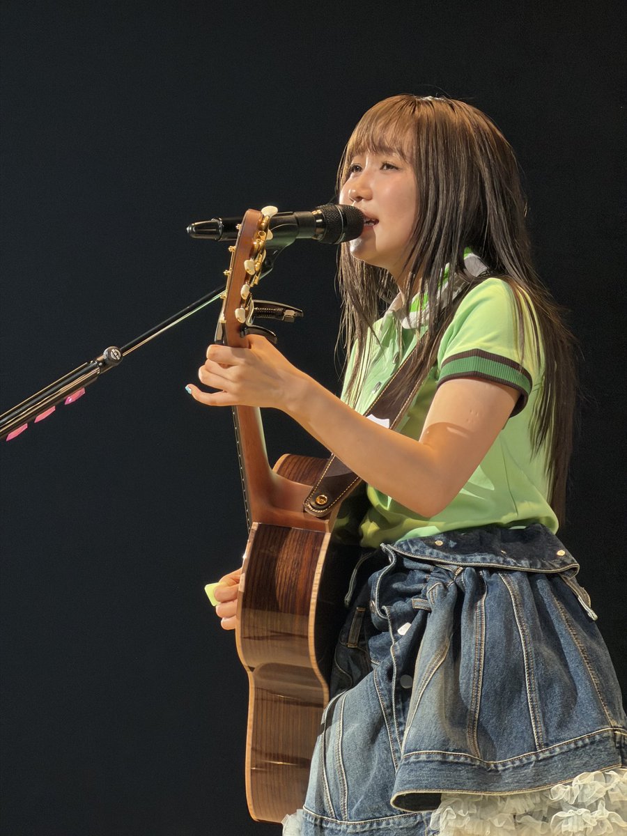 ya_kaiYOAS's tweet photo. 普段はおっとり系だったり癒し系だったりするけどギター🎸を持つと急に
カッコよくなる所が実に良い😁 https://t.co/yg51eKCMfu