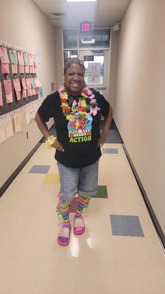 HREMustangs's tweet photo. HRE gives bullying the boot today by wearing crazy hair and crazy socks to celebrate students' uniqueness! #HREPROUD #FBISD https://t.co/FxRUV0YnLj