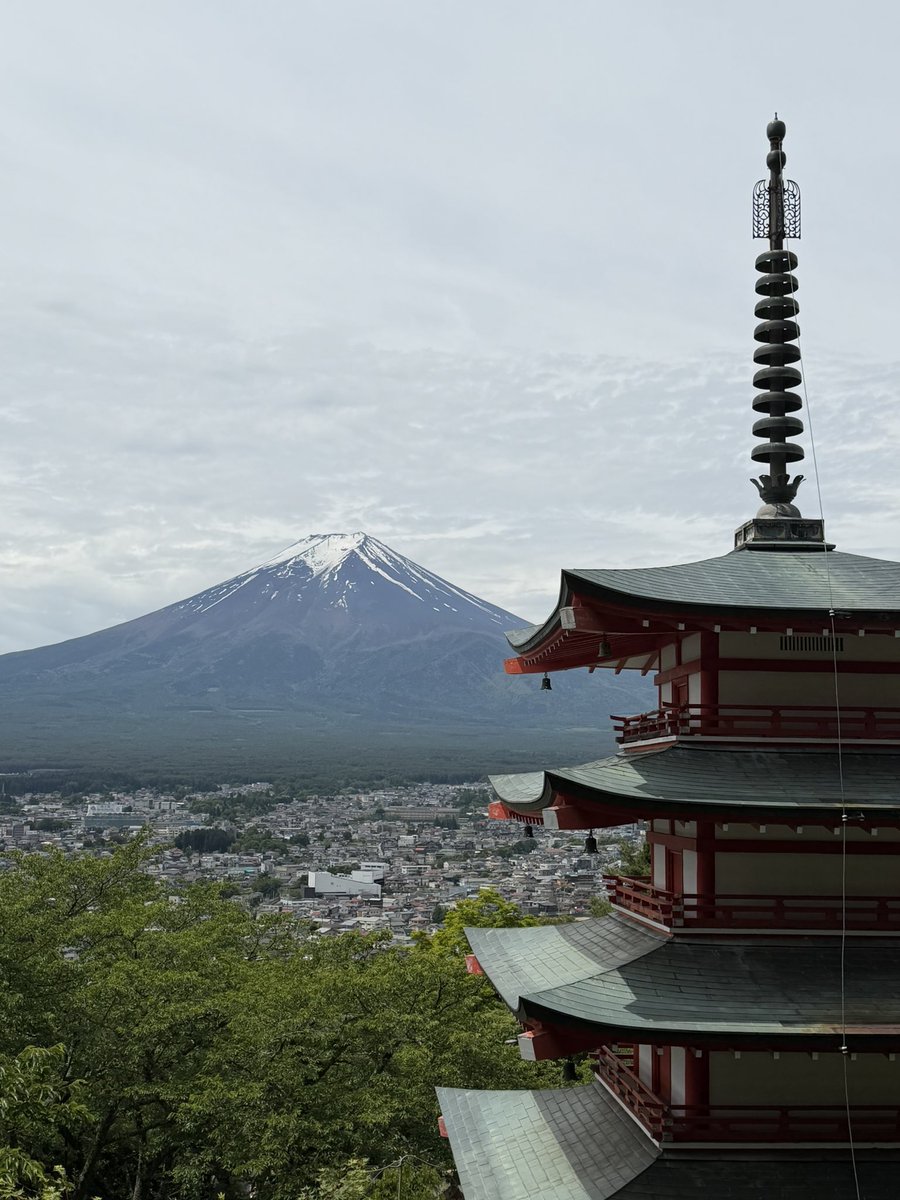 koide_dev's tweet photo. Mt Fuji 🗻 https://t.co/9os8MP4CXd