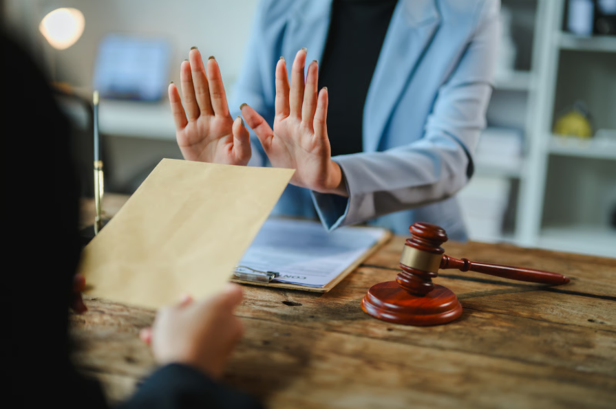 IbbotsonBrady's tweet photo. Want straightforward tips from an experienced solicitor? John’s top tips cover common mistakes to avoid when bringing an injury claim. Read the advice: https://t.co/1xgN3Dgs3q #InjuryClaims #Solicitors https://t.co/OvfHJgBm8M