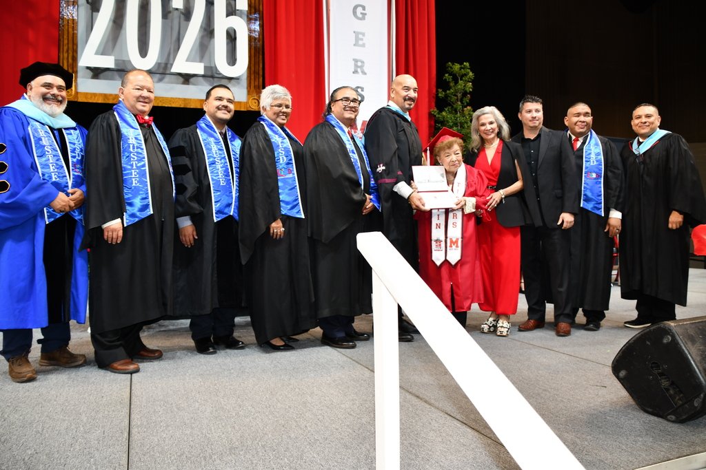 LaredoISD's tweet photo. A moment 80 years in the making🎓 Yesterday afternoon at Sames Auto Arena, 100-year-old Estela Gallegos Pérez walked across the stage and officially received her Martin High School diploma alongside the Class of 2026.

#lisdtheplacetobe https://t.co/ckGPleDeIe