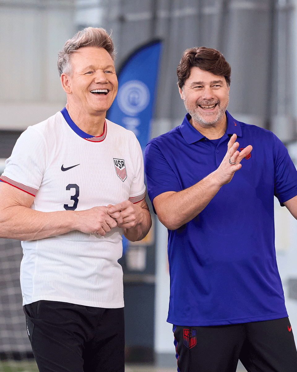 USMNT's tweet photo. The collab you never knew you needed. 

Watch Mauricio Pochettino on tonight's episode of #MasterChef at 8pm ET on FOX! https://t.co/VFiAIAXkuN