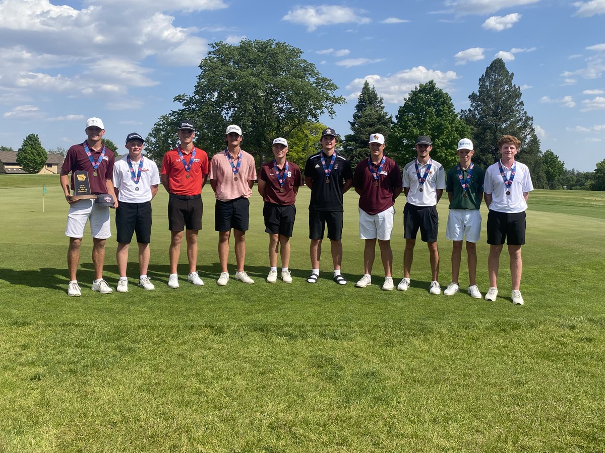 iowahawks4life's tweet photo. McGavin Smith finishes 3rd overall at the 2A State Tournament with a two-day total of even par 144!! https://t.co/U1SctD7R0T