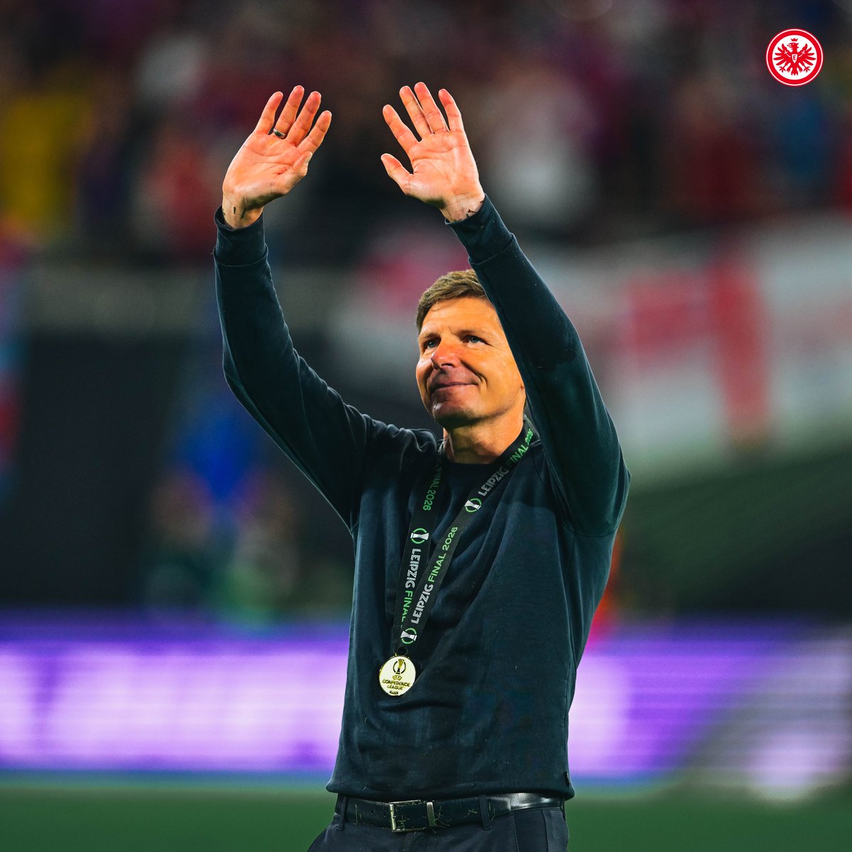 Eintracht's tweet photo. Glückwunsch an den @CPFC, insbesondere an unsere Europa-League-Sieger 2022 Daichi Kamada, Oliver Glasner, Michael Angerschmid und Ronald Brunmayr zum Gewinn der @Conf_League! 🏆

#SGE https://t.co/IxNvWgHrSC
