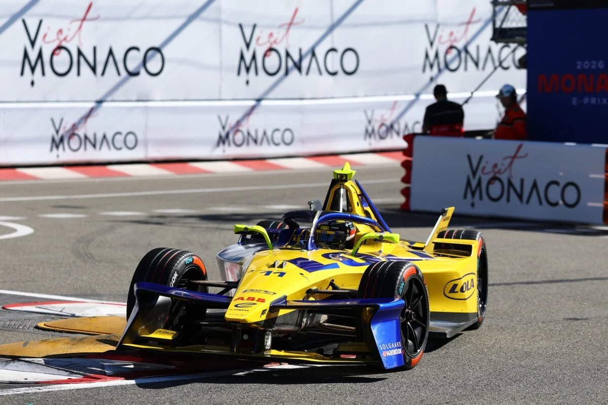 FormulaEStats's tweet photo. For the first time since Season 5, there have been back to back races where two Brazilian drivers have scored points in both races. https://t.co/SQIQwwI5f4