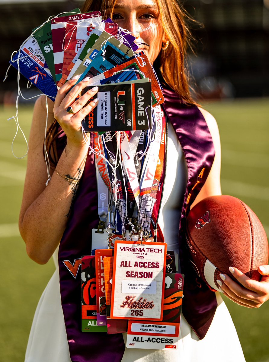 DebernardKeegan's tweet photo. Life update. I graduated a few weeks ago from @commvt!

But this isn’t goodbye to Blacksburg just yet…

Blessed to announce that I’ve stepped into a full-time role as Coordinator of Social Media &amp; Photography for @HokiesFB! 

So excited to keep doing what I love, go hokies🧡 https://t.co/XdLaId01ab