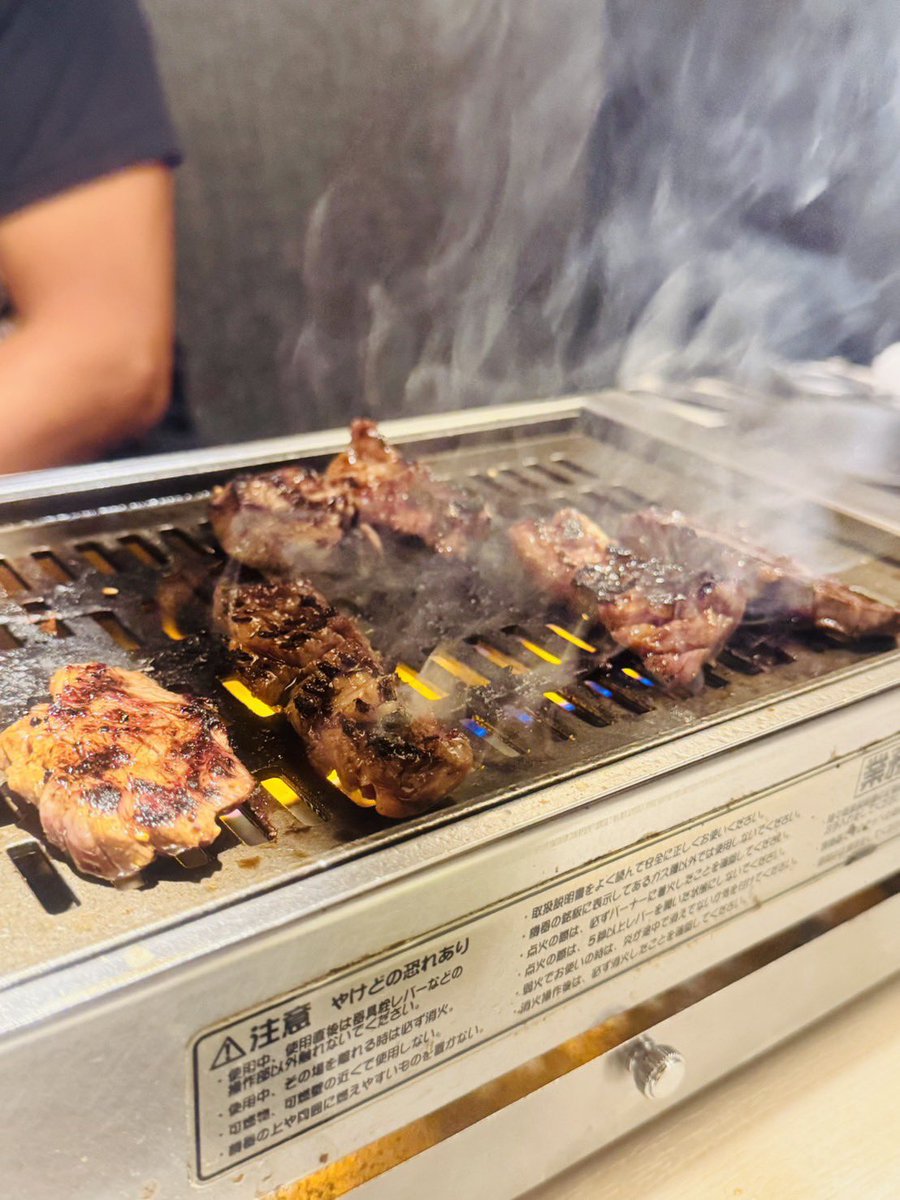 hiro_a1213's tweet photo. おはようございます！

いつまでも変わらぬ肉…愛を

やっぱり肉は愛でした！🤤🙌

＃もーにー https://t.co/8AeK87MPOY