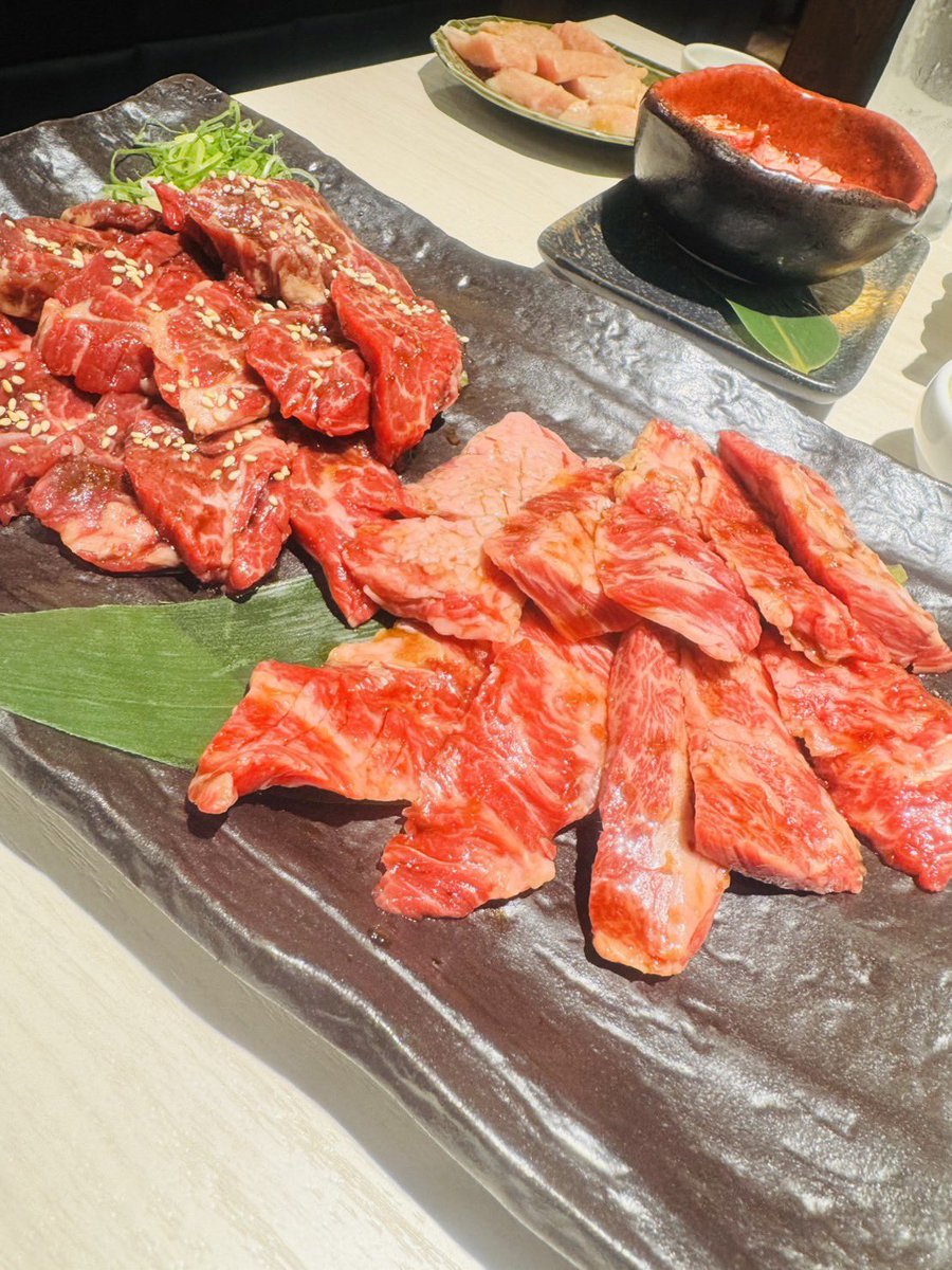 hiro_a1213's tweet photo. おはようございます！

いつまでも変わらぬ肉…愛を

やっぱり肉は愛でした！🤤🙌

＃もーにー https://t.co/8AeK87MPOY