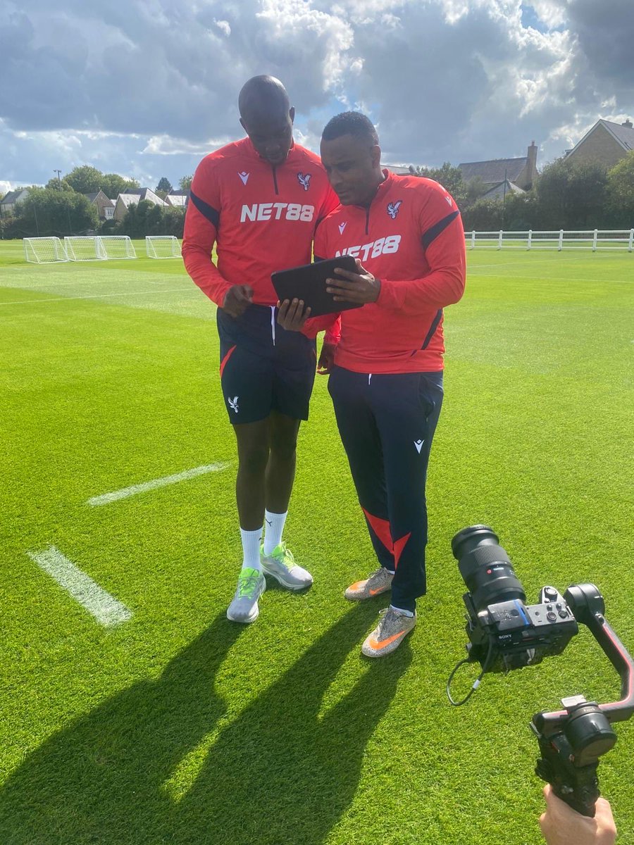 morrisonclinton's tweet photo. What a guy 🔥🔥🙌🏾me showing him to be in the 6 yard box to score the winner 😂😂 https://t.co/TkwV1Czd6q