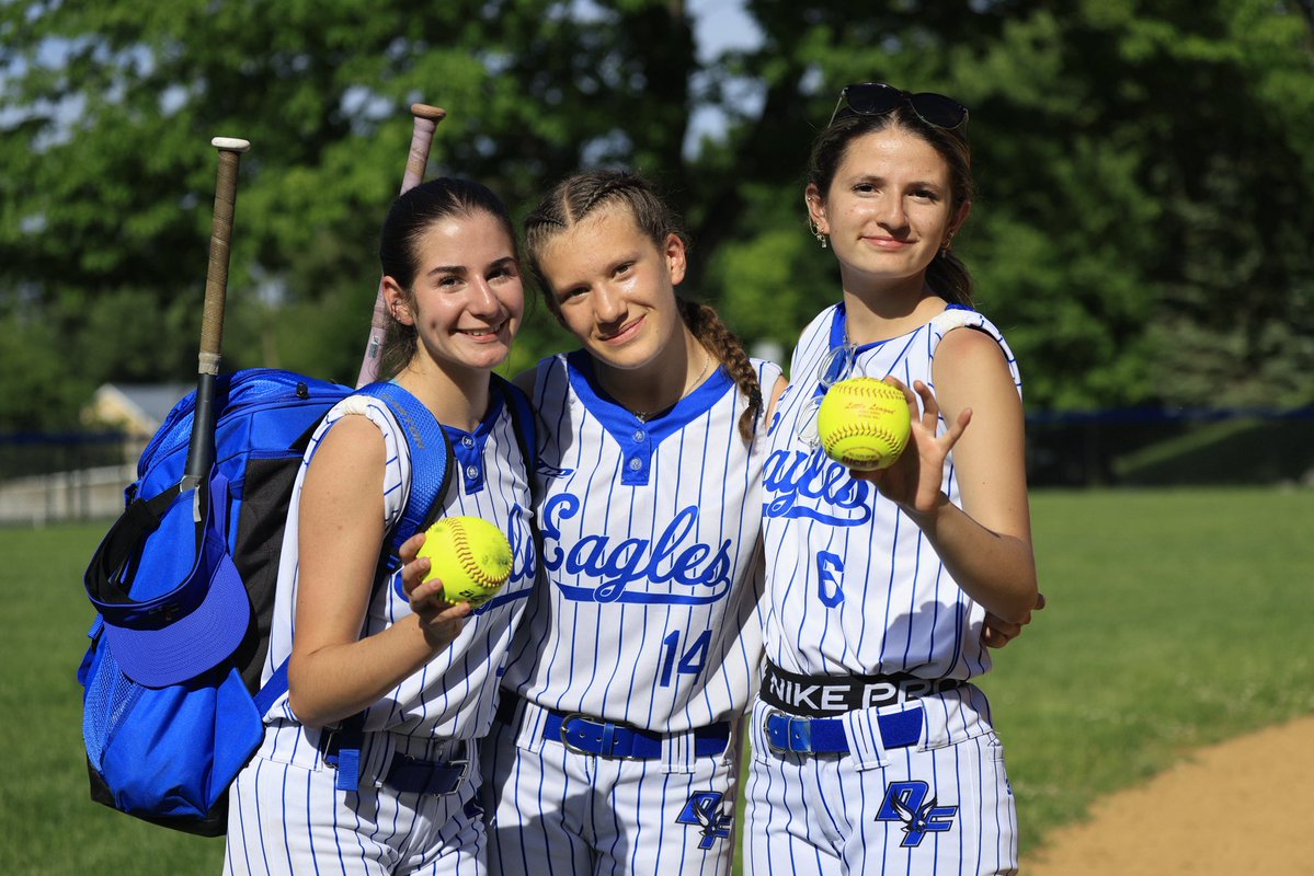 VBaron2030's tweet photo. Big playoff win! A combined one-hitter, and I recorded my 200th career varsity strikeout! Onto the semis! 🥎🦅🥎🦅@LoHudSoftball @lohudsports https://t.co/knXyzFB9Mu