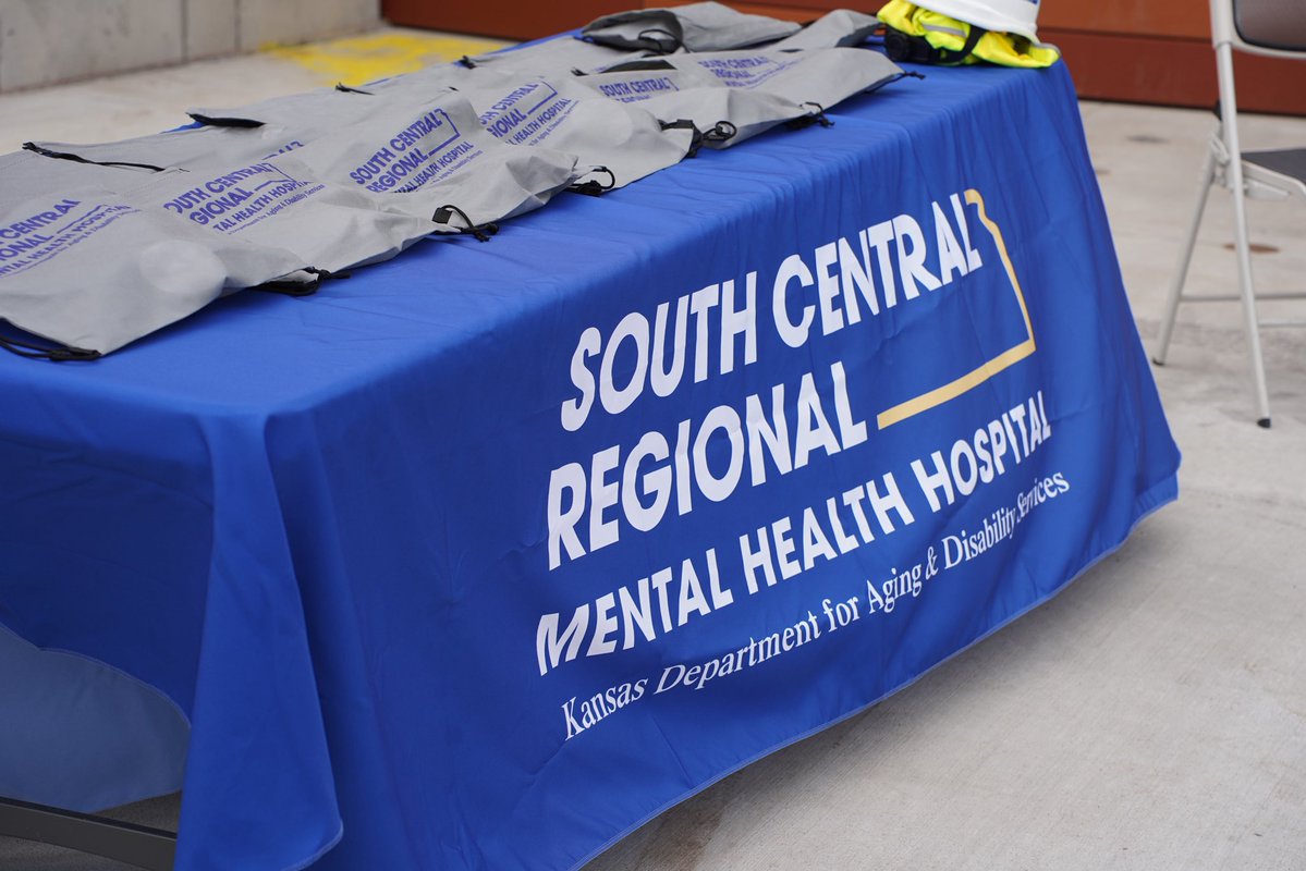GovLauraKelly's tweet photo. Today, we got a sneak peek of the first new state mental health hospital in Kansas in 112 years. Leadership at @KDADSOfficial, the State Hospital Commission, and Key Construction have brought this facility to life, ensuring more Kansans will receive quality care closer to home. https://t.co/uKA2UfskVu