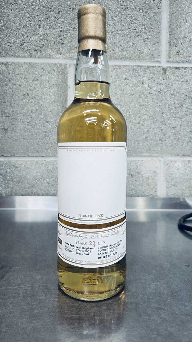 BehindtheCask's tweet photo. もうすぐ発売します。BNV-02 55.9% 700ml 【黄金モモ】 #BEHINDTHECASK https://t.co/ayKX4YfjV4
