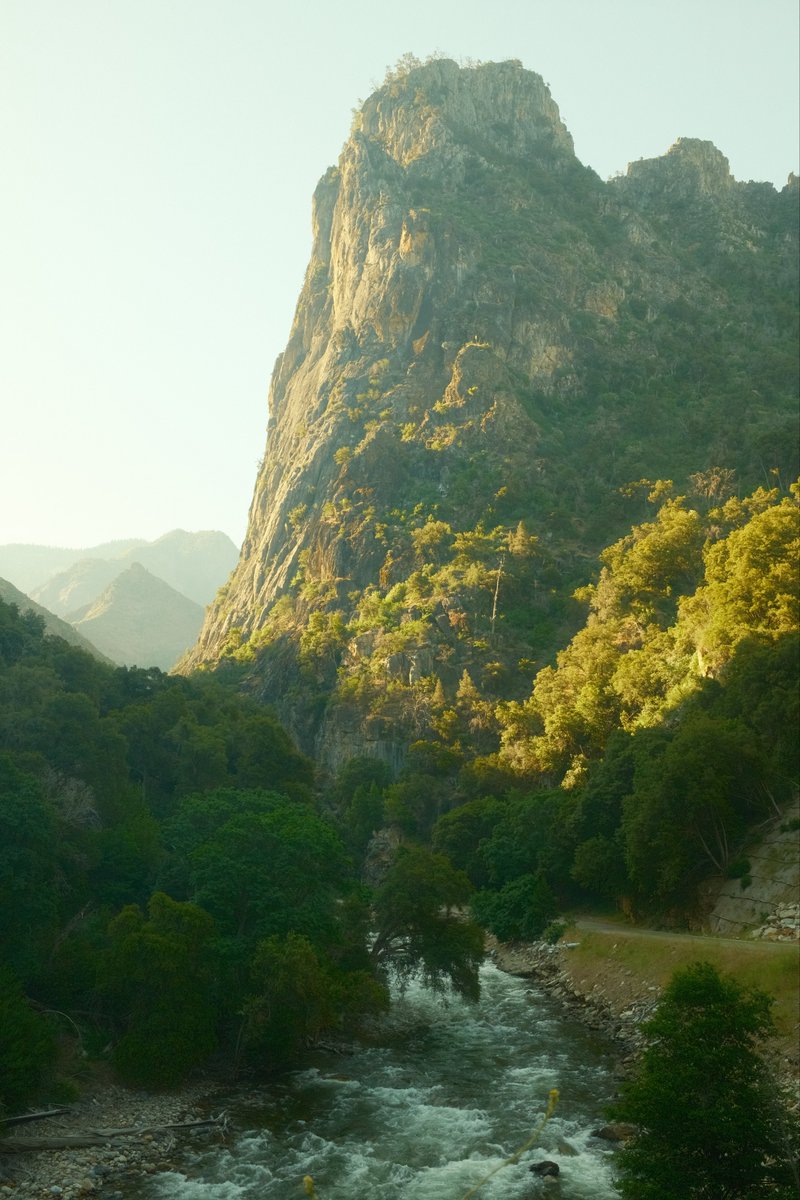 Noah2P's tweet photo. kings canyon national park on fujifilm x100vi https://t.co/WLS9sBrUrR