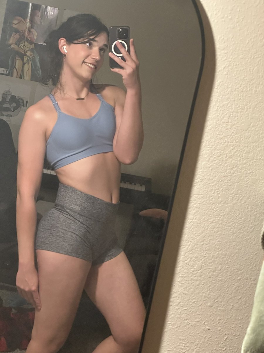 Julia 🏳️‍⚧️ tweet media