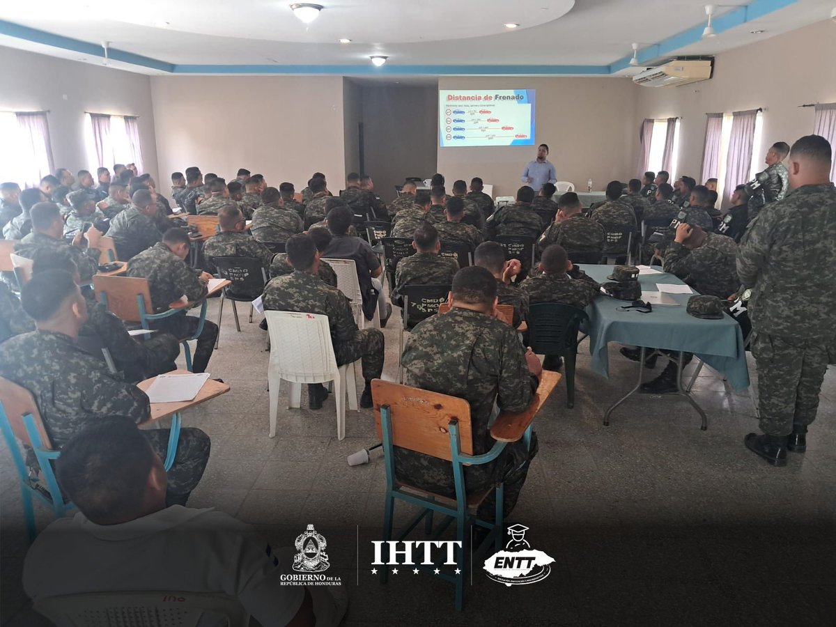 IHTT_HN's tweet photo. El Instituto Hondureño del Transporte Terrestre (IHTT), a través de la Escuela Nacional del Transporte Terrestre (ENTT), inició un nuevo proceso de certificación dirigido a miembros de la Policía Militar de Honduras (PM). https://t.co/pej74RQk15
