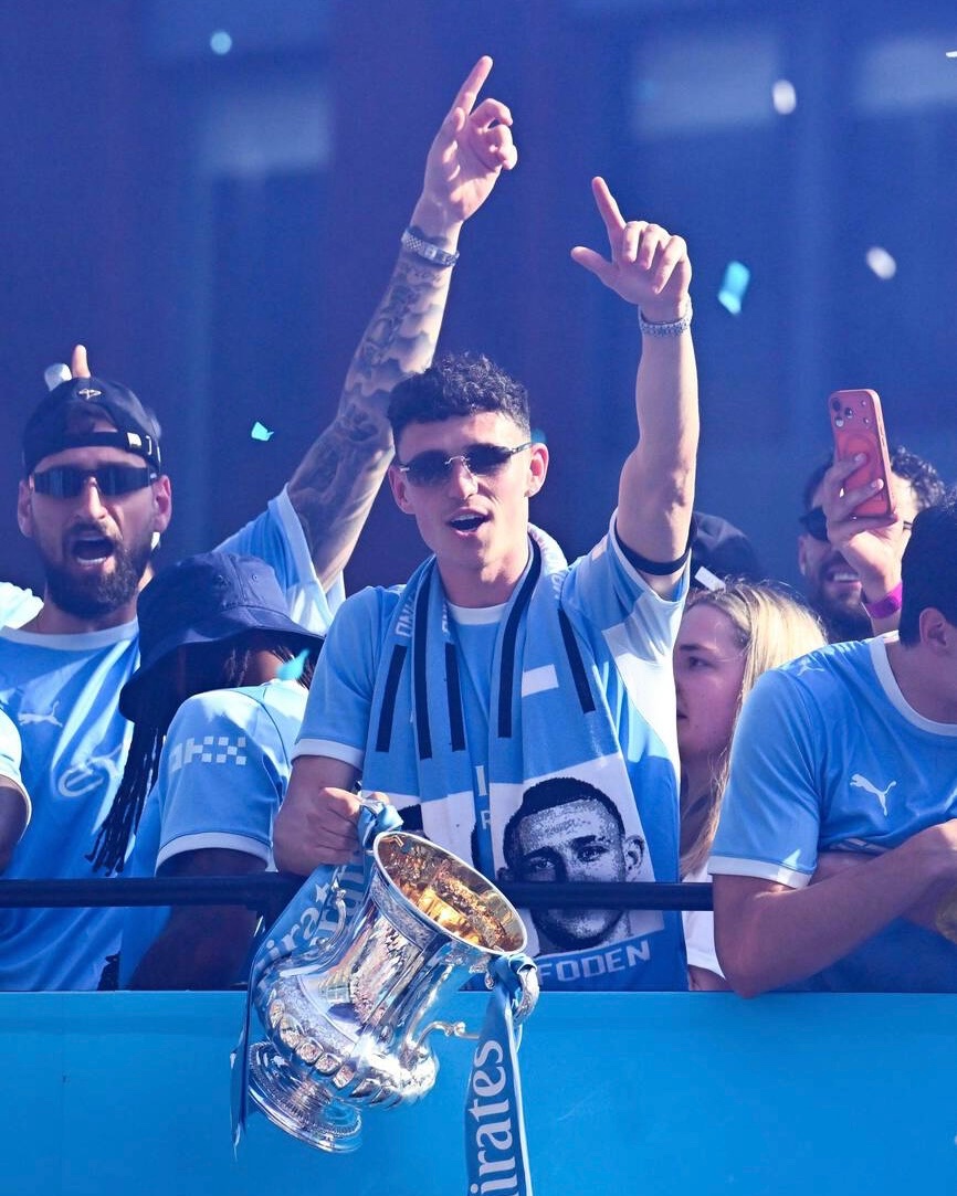 cityreport_'s tweet photo. Happy 26th birthday, Phil Foden! 😎 https://t.co/rmksKJcPOP